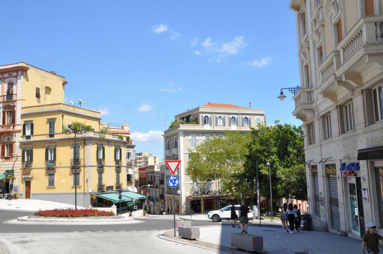 Eva Luxury Rooms Cagliari Eksteriør billede
